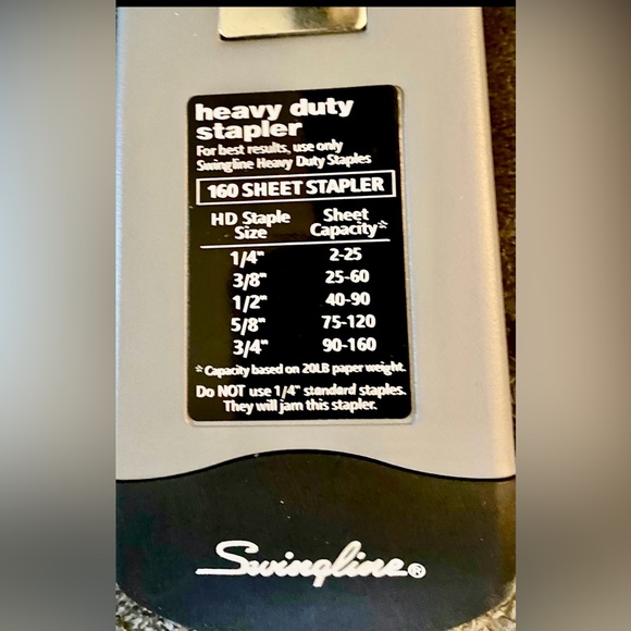 SWINGLINE HEAVY DUTY STAPLER - Picture 3 of 9